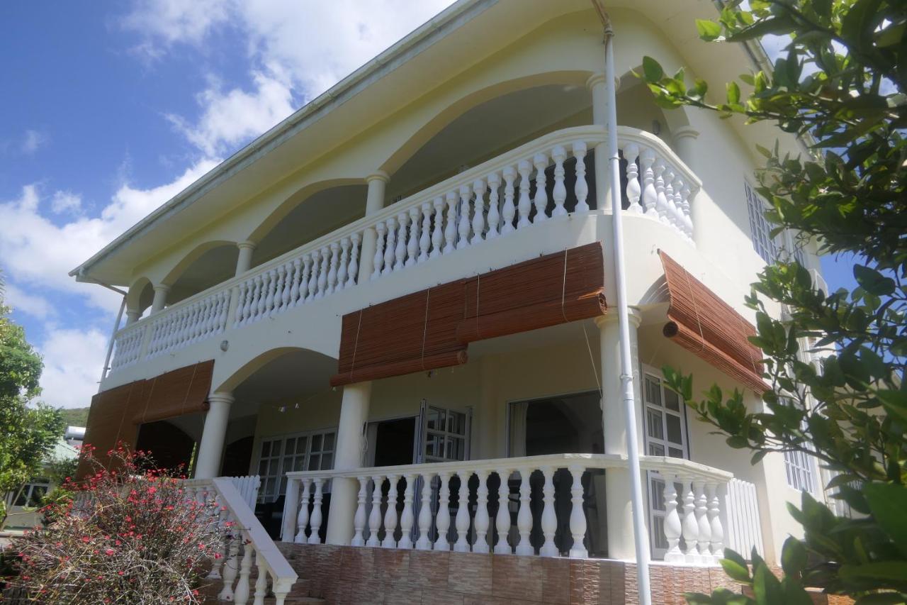 Tropical Garden Self Catering Villa Victoria Exteriör bild